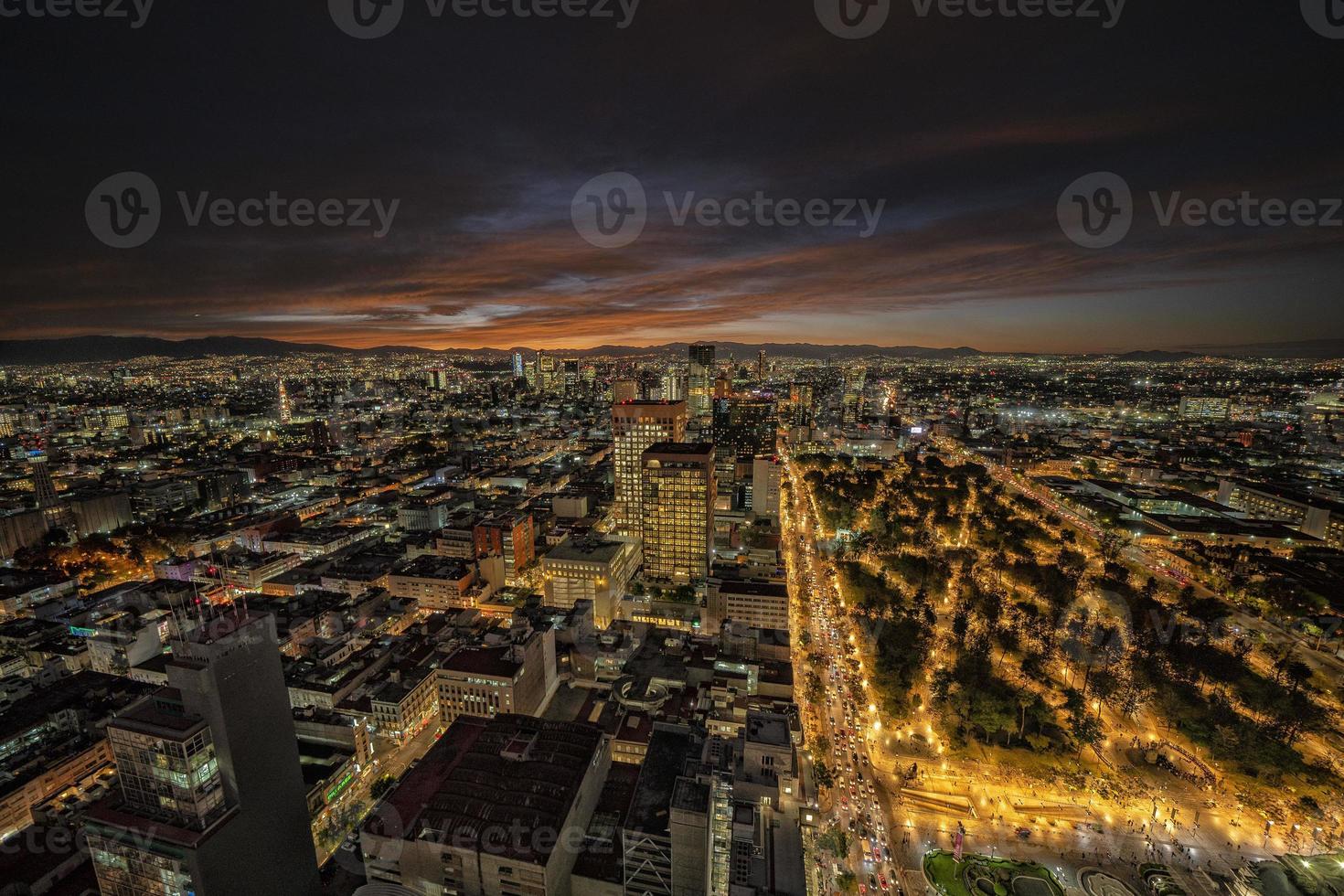 panorama de la vista aérea de la ciudad de méxico foto