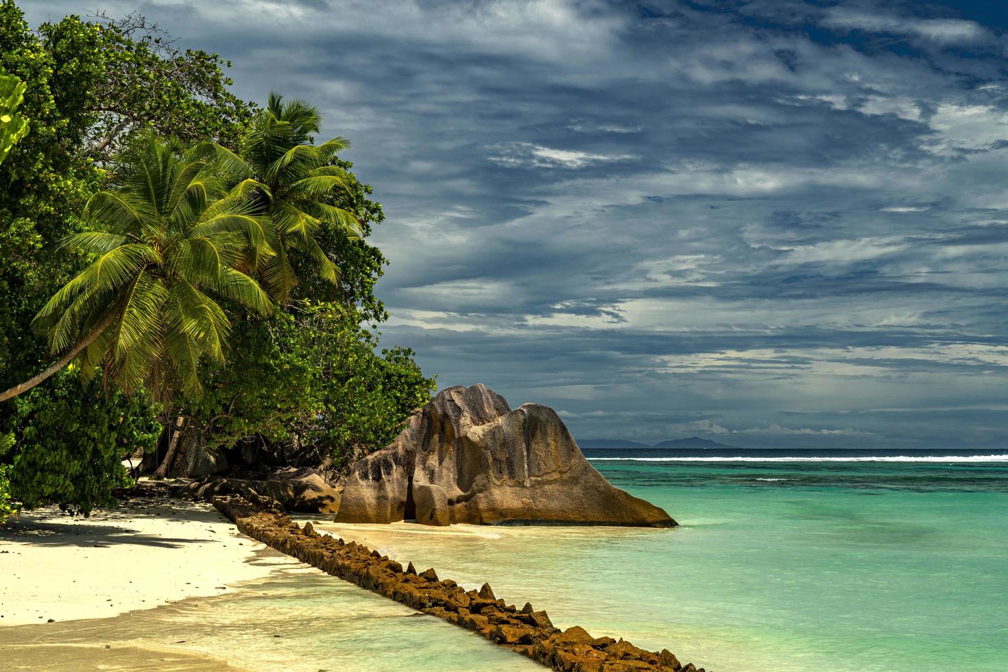 Seychelles turquoise lagoon photo