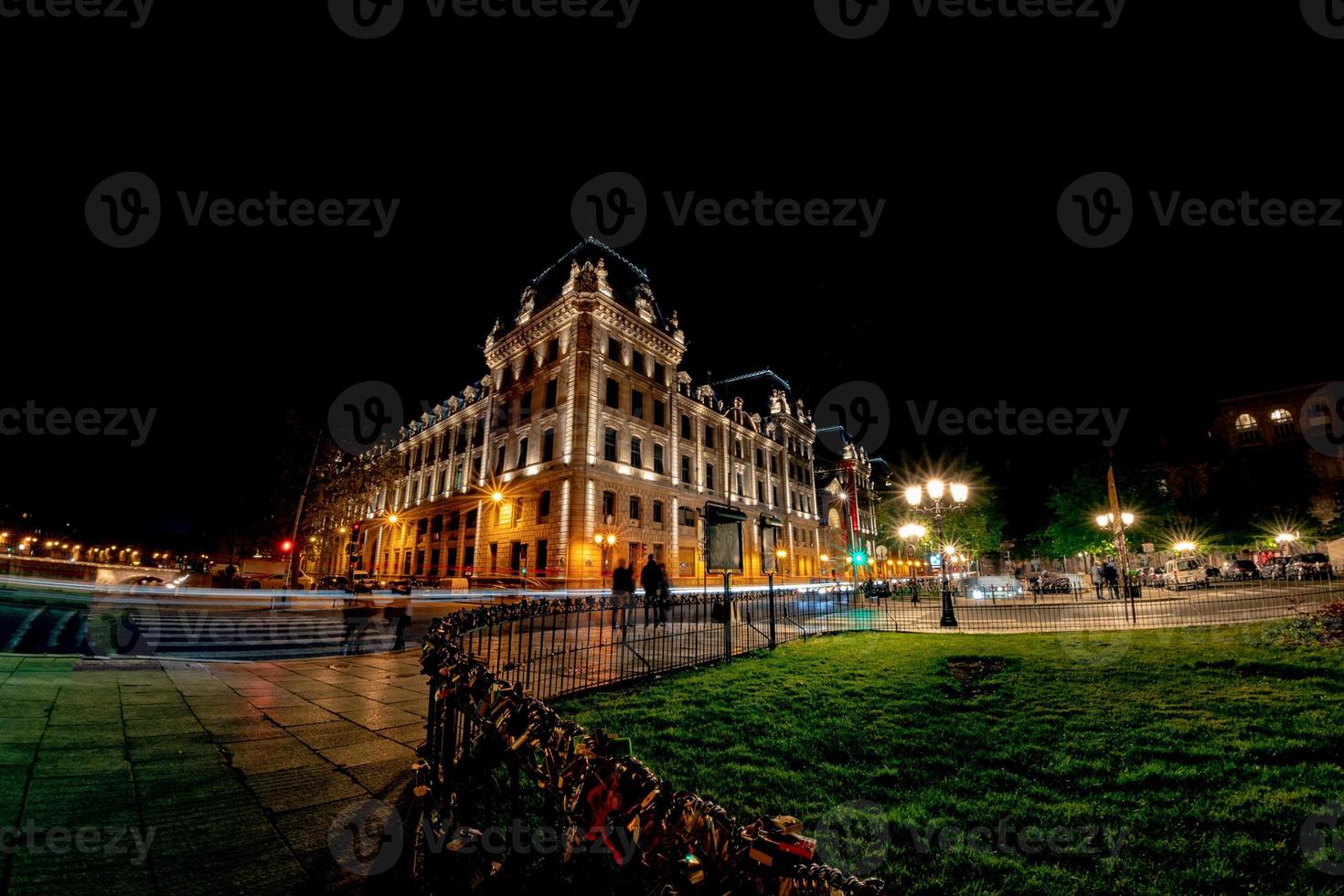 paris justice palace conciergerie at night photo