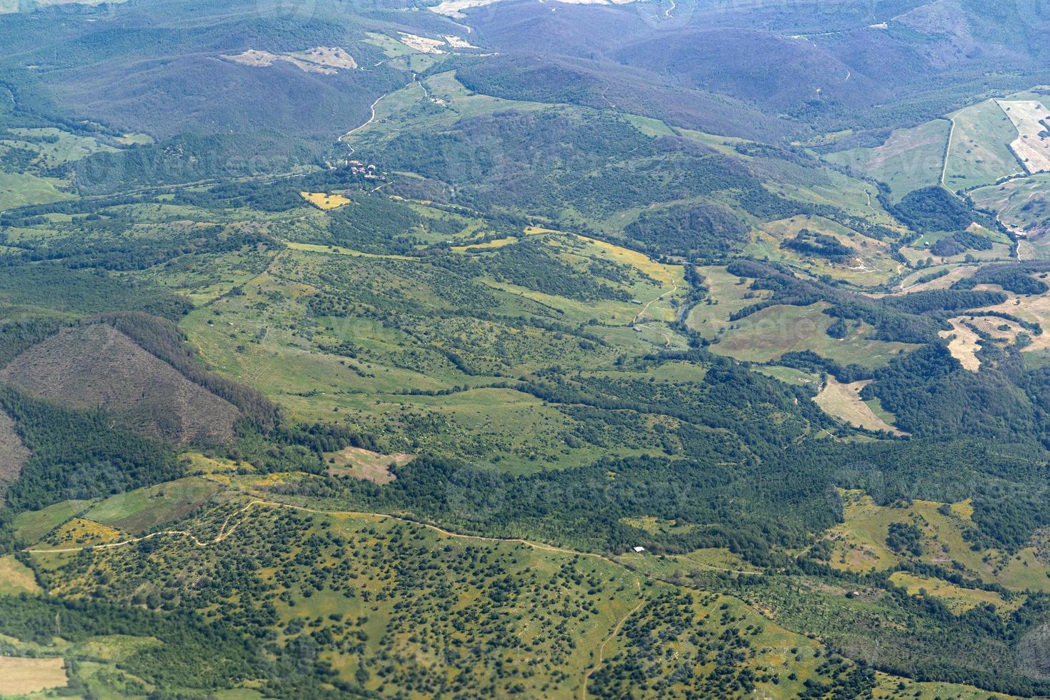 lazio región campos de cultivo colinas vista aérea foto