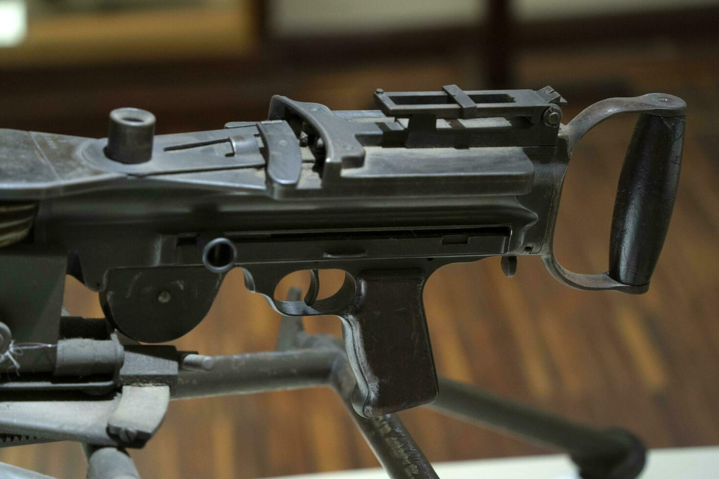 war machine gun close up photo