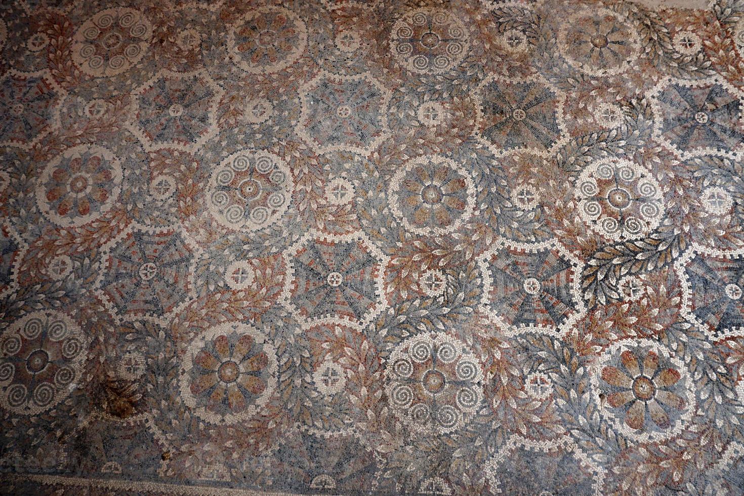 Villa del Tellaro Sicily free entry mosaic roman photo