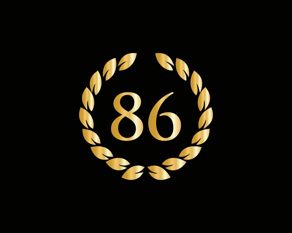 Logotipo de aniversario de 86 años con anillo dorado aislado en fondo negro, para cumpleaños, aniversario y celebración de la empresa vector