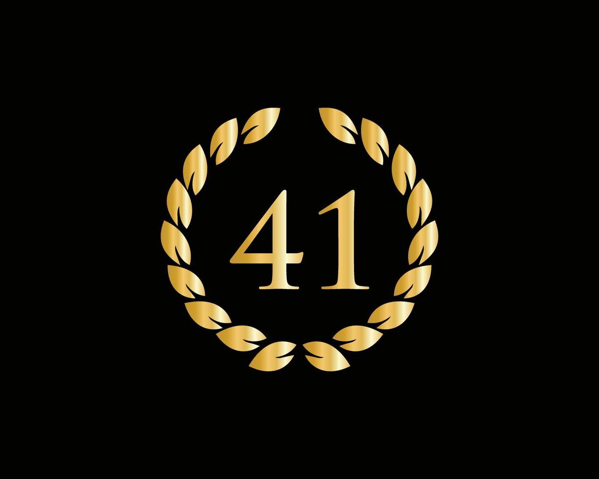 Logotipo de aniversario de 41 años con anillo dorado aislado en fondo negro, para cumpleaños, aniversario y celebración de la empresa vector