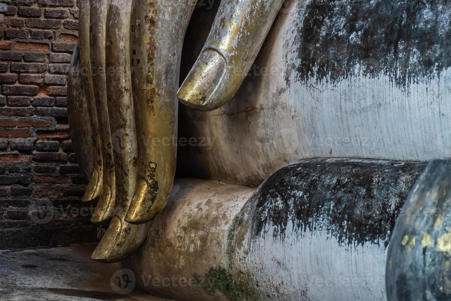 Buddha statue in Wat Temple beautiful temple in the historical park Thailand photo