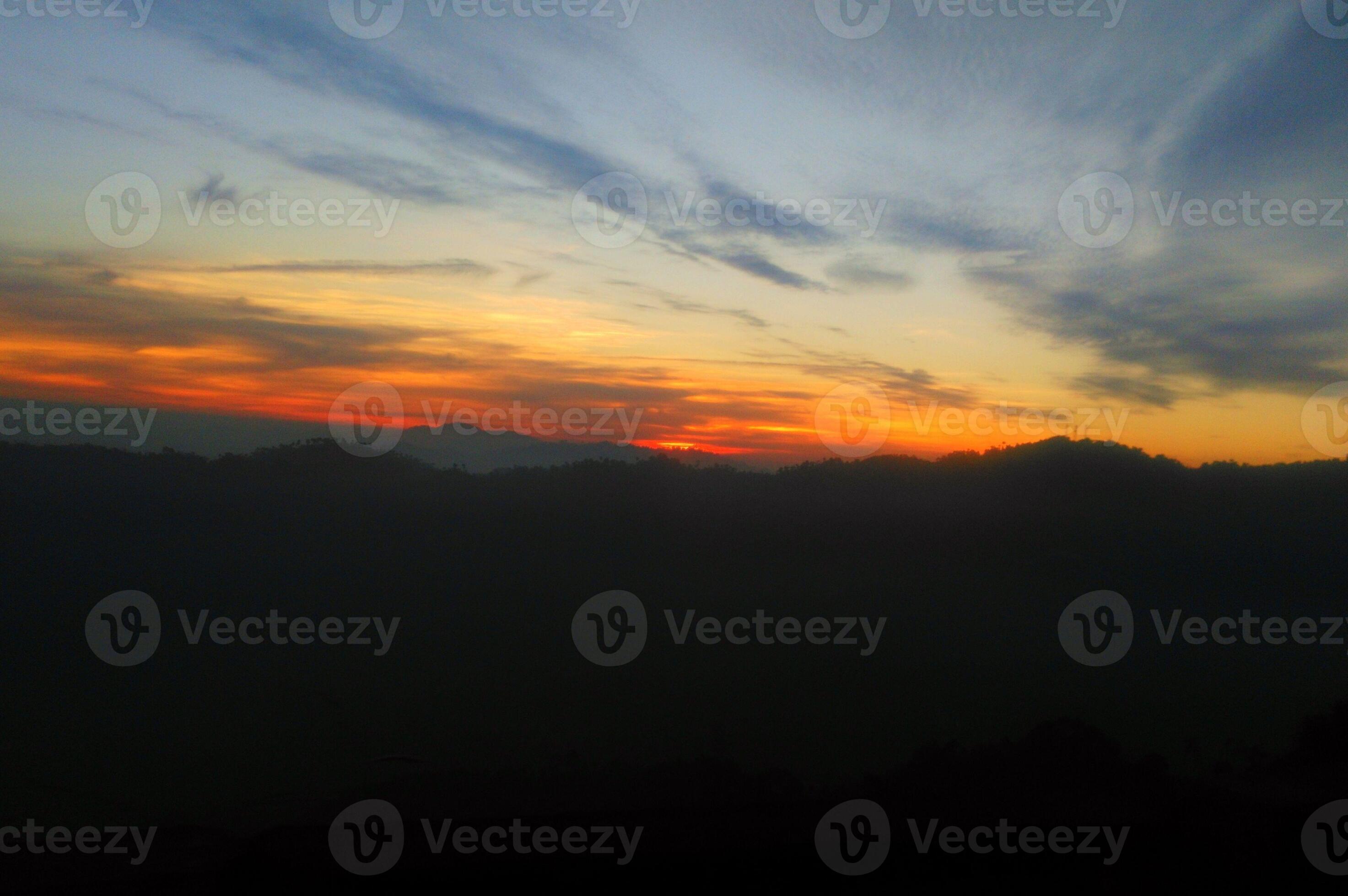 Sunset vibrant, wallpaper sunset vibrant background vibrant sunset