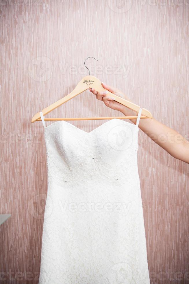 Modern white wedding dress photo