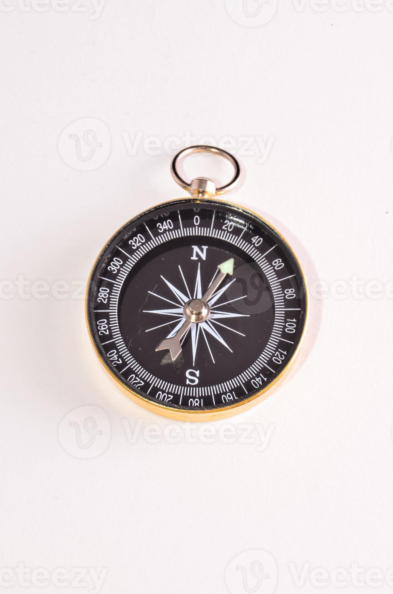 Isolated analog compass 17474511 Stock Photo at Vecteezy