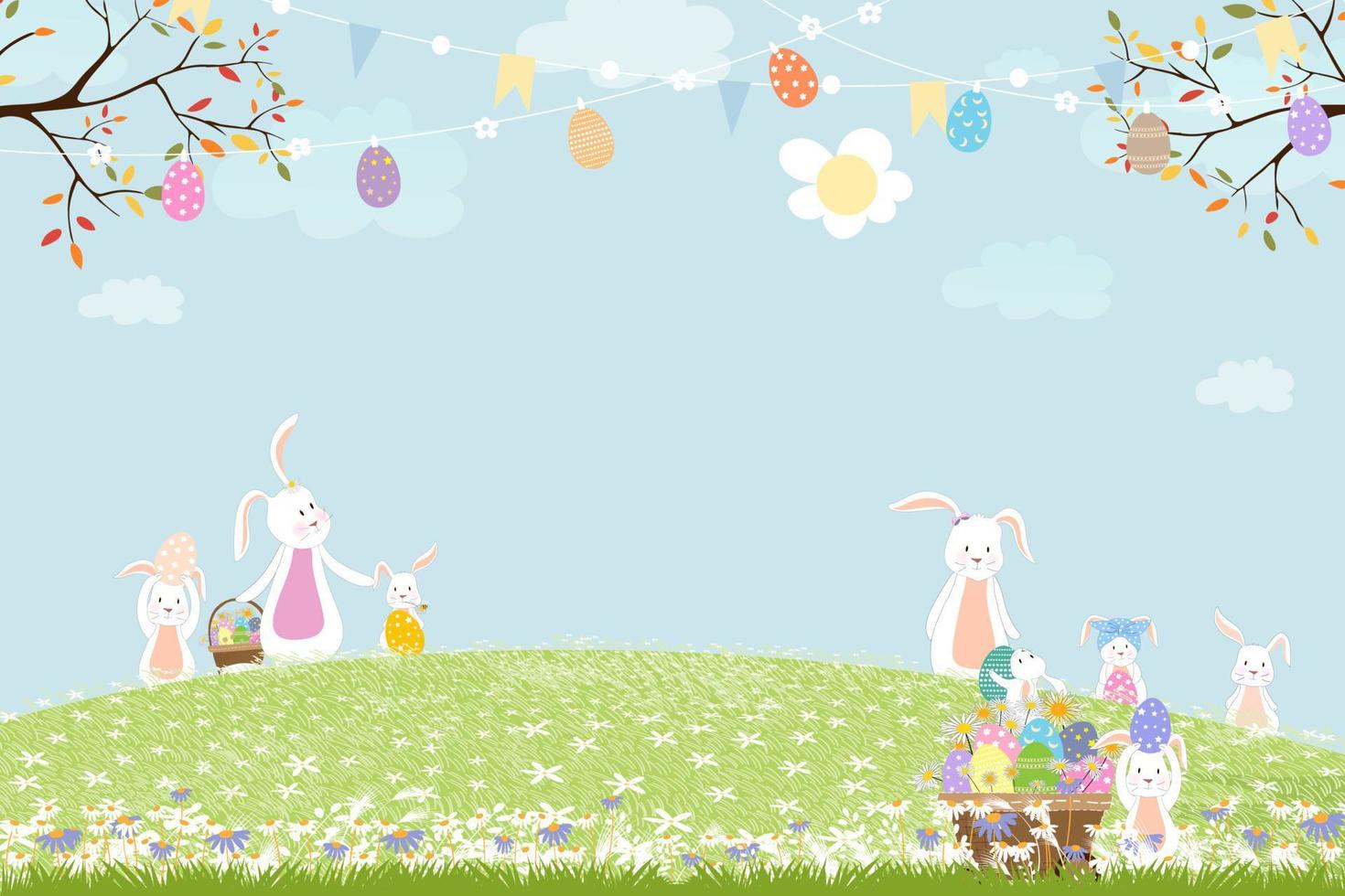 fondo de Pascua, campo de primavera y paisaje de cielo azul con conejitos cazando huevos de Pascua, conejos de dibujos animados lindos vectoriales en el campo de hierba. banner de primavera o verano con espacio de copia para la tarjeta de felicitación de Pascua vector