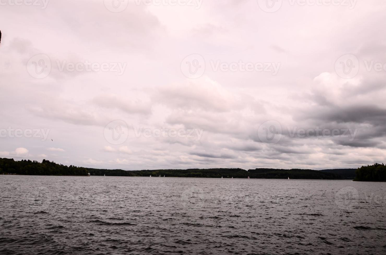 vista panorámica al mar foto