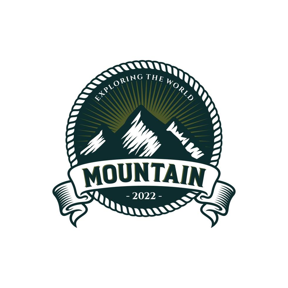 plantilla de diseño de logotipo de montaña vintage vector