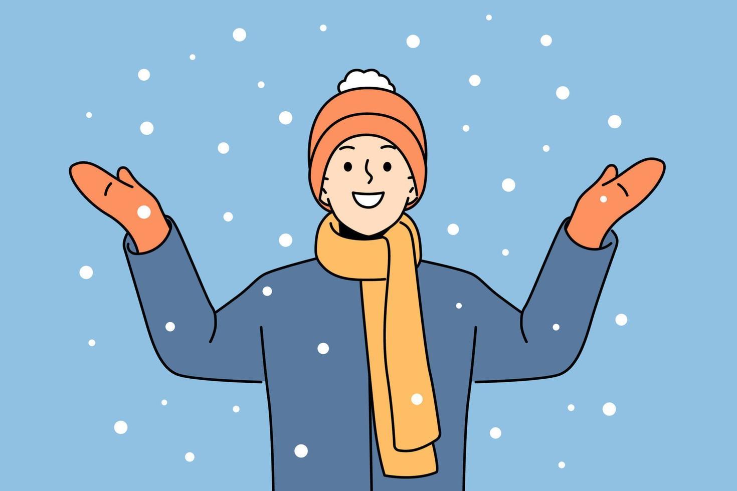 un niño sonriente parado afuera se siente emocionado con la nieve. niño feliz en ropa de abrigo encantado con las vacaciones de invierno. ilustración vectorial vector