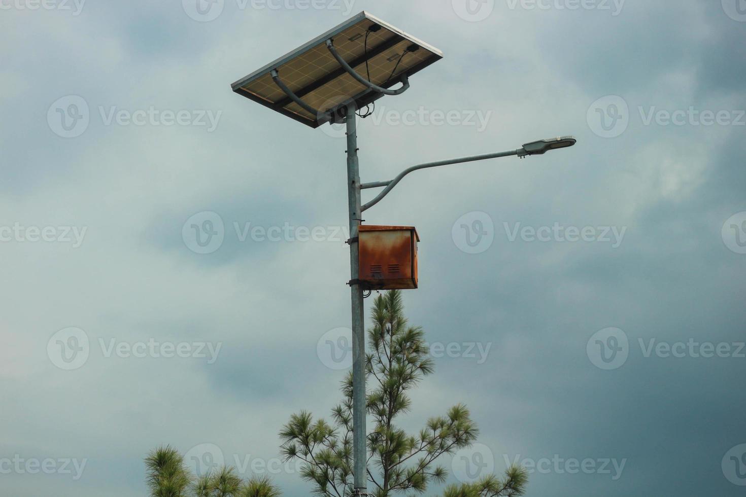 Solar Public Street Lighting is a lighting solution for roads photo