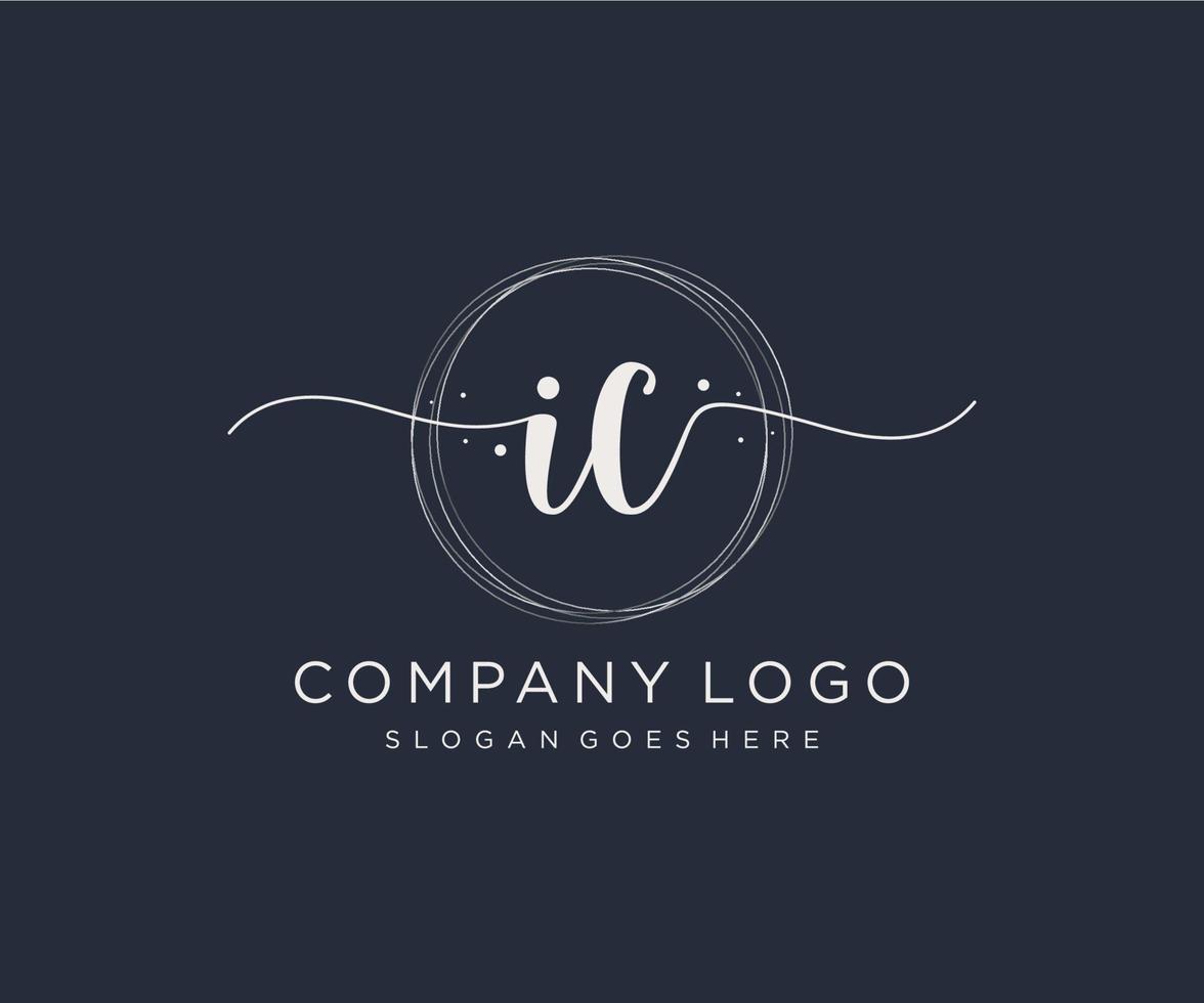 Initial IC feminine logo. Usable for Nature, Salon, Spa, Cosmetic and Beauty Logos. Flat Vector Logo Design Template Element.