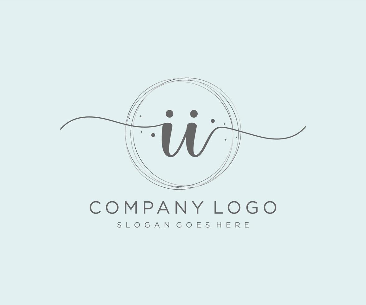 Initial II feminine logo. Usable for Nature, Salon, Spa, Cosmetic and Beauty Logos. Flat Vector Logo Design Template Element.
