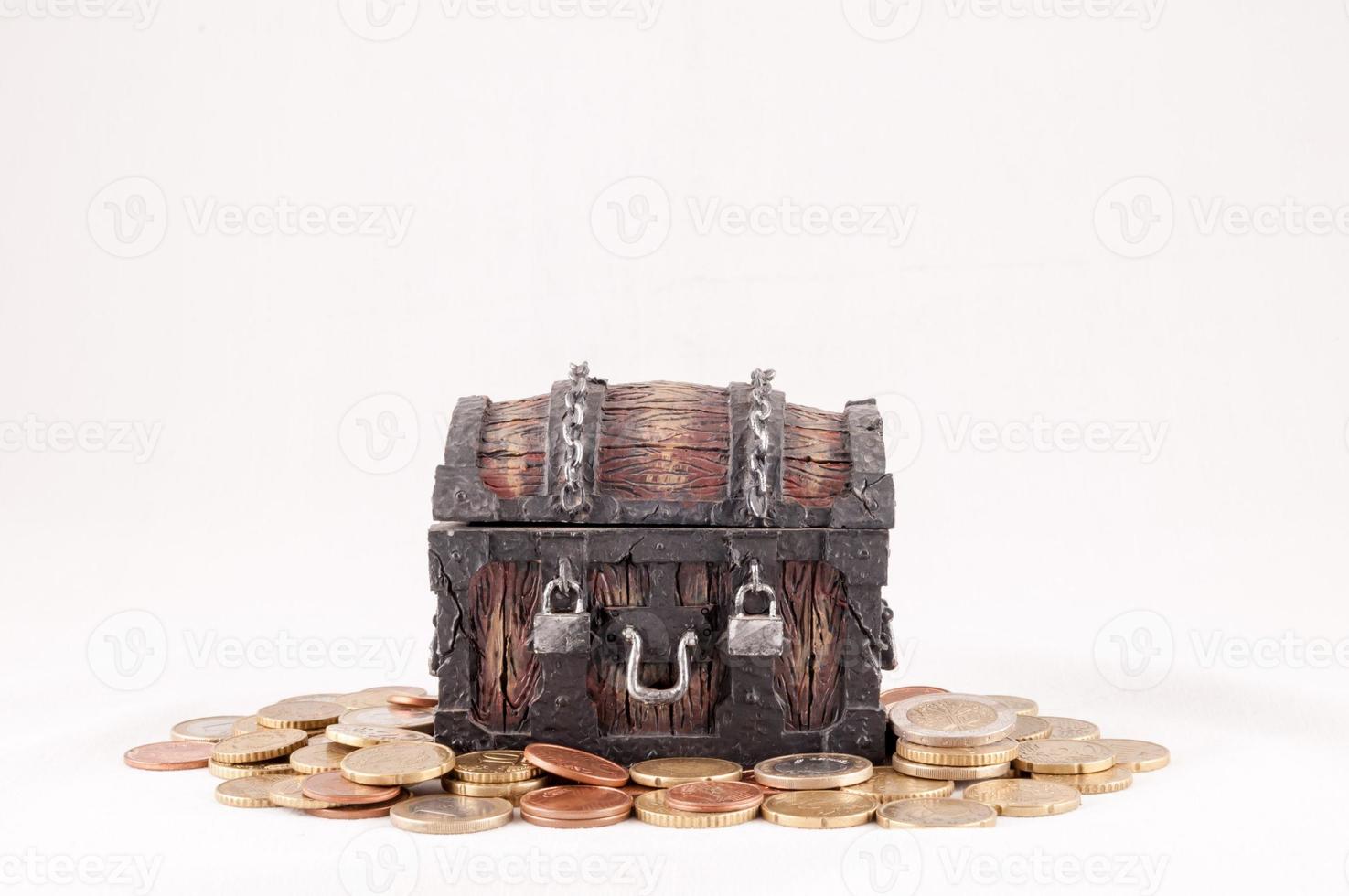 Treasure trunk with coins 17646510 Stock Photo at Vecteezy