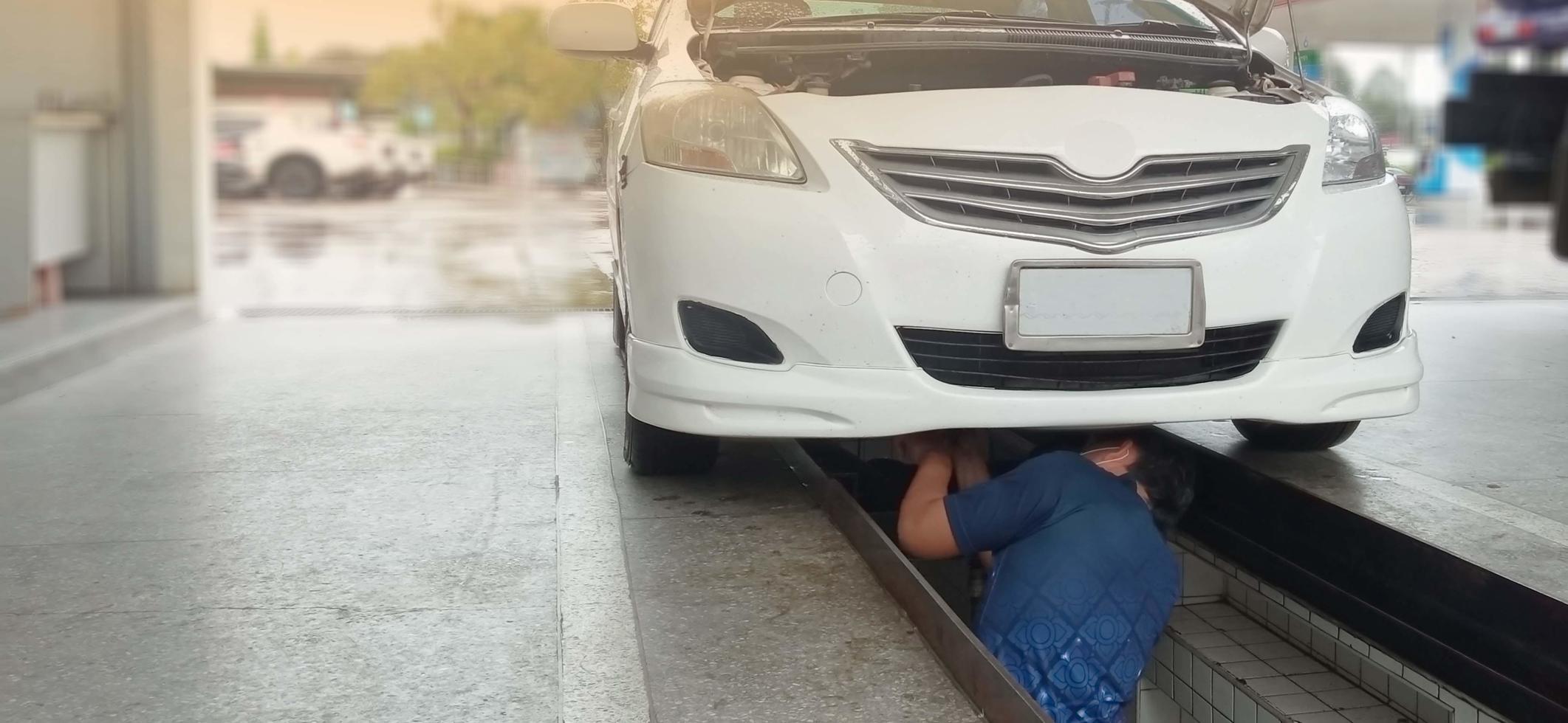 mecánico de automóviles debido a la larga vida útil foto