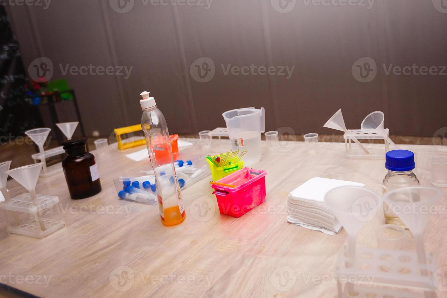 requisites for children's experiments photo