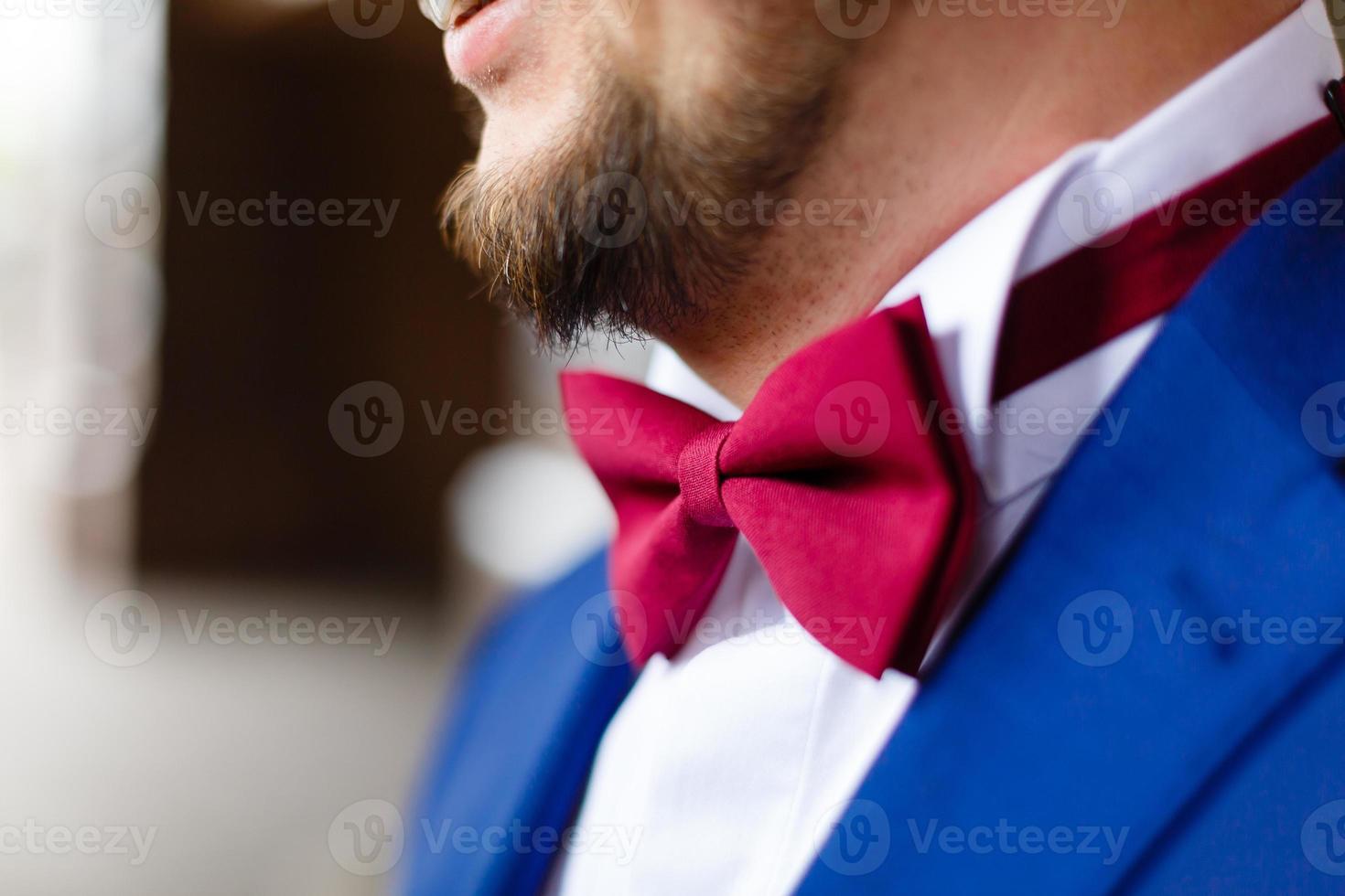 shirt with butterfly Wedding butterfly cherry beard photo