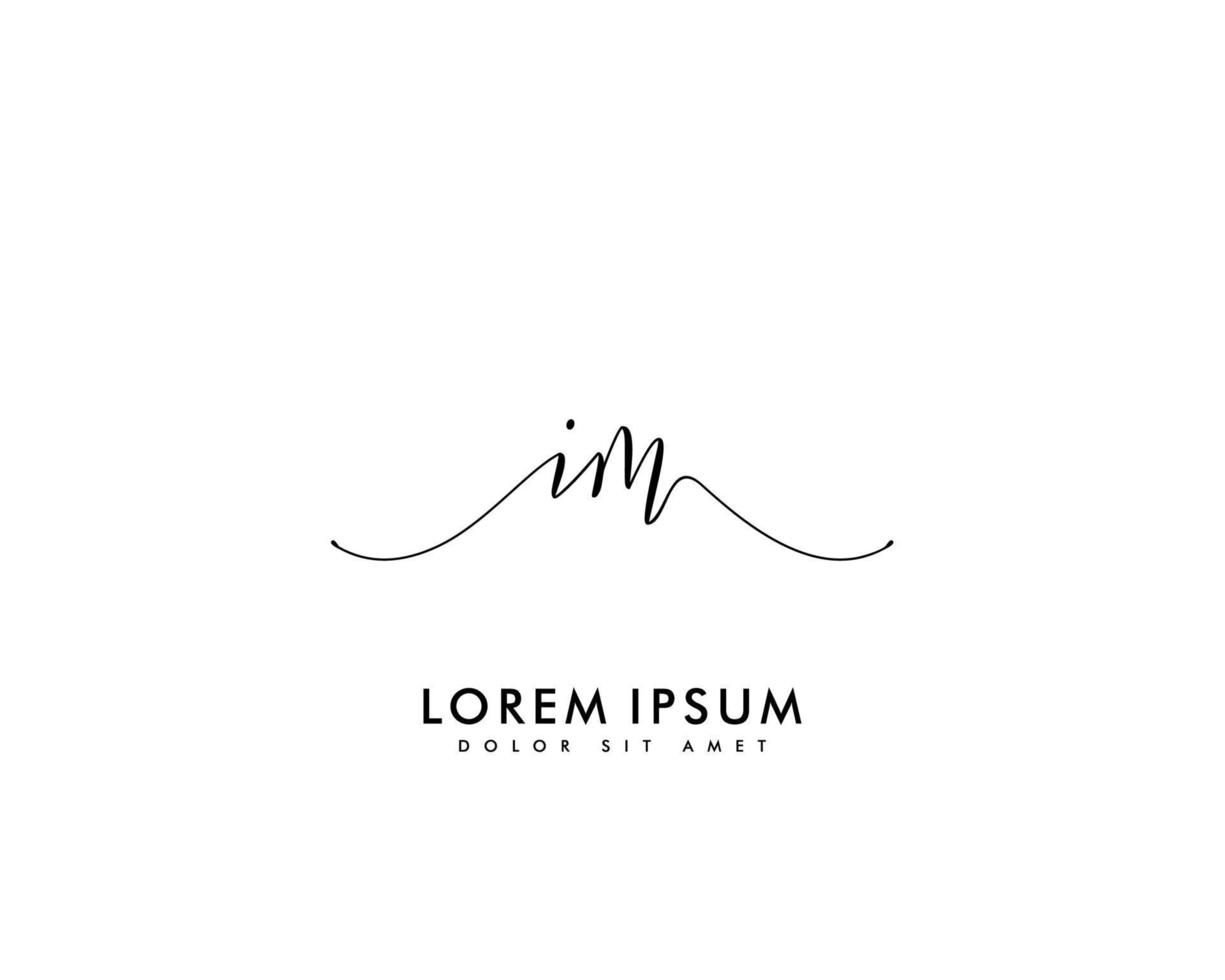 Initial IM Feminine logo beauty monogram and elegant logo design, handwriting logo of initial signature, wedding, fashion, floral and botanical with creative template vector