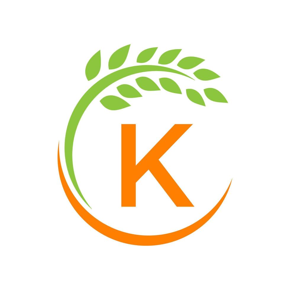 logotipo de agricultura en el concepto de letra k. agricultura y agricultura pastos, leche, logotipo de granero vector