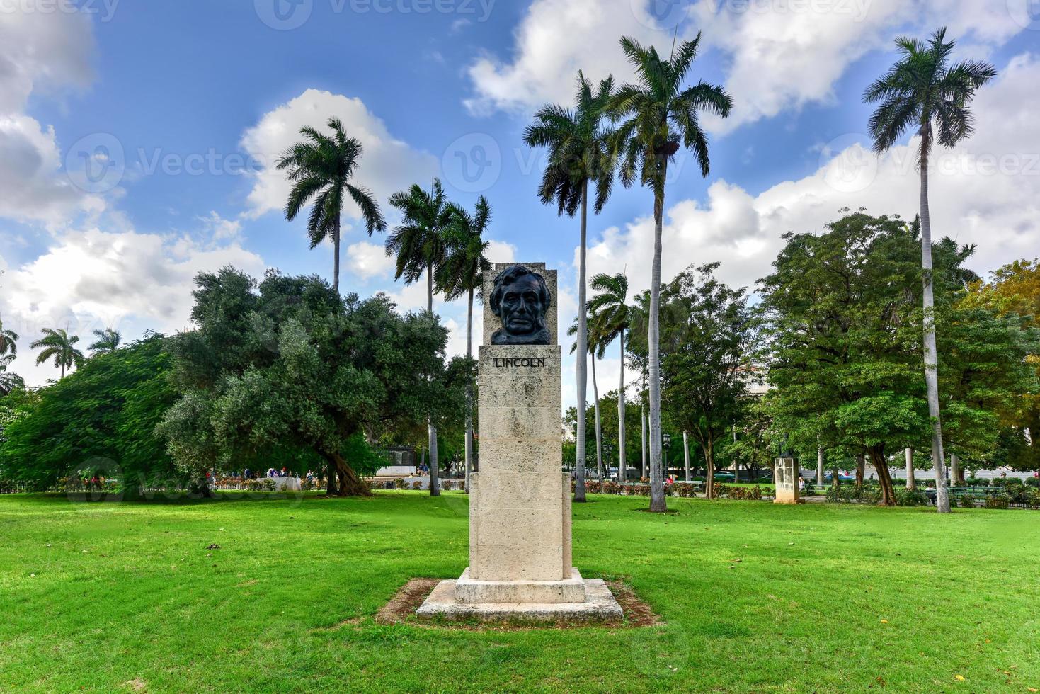 Abraham Lincoln bust in American Fraternity Park in Havana Cuba photo