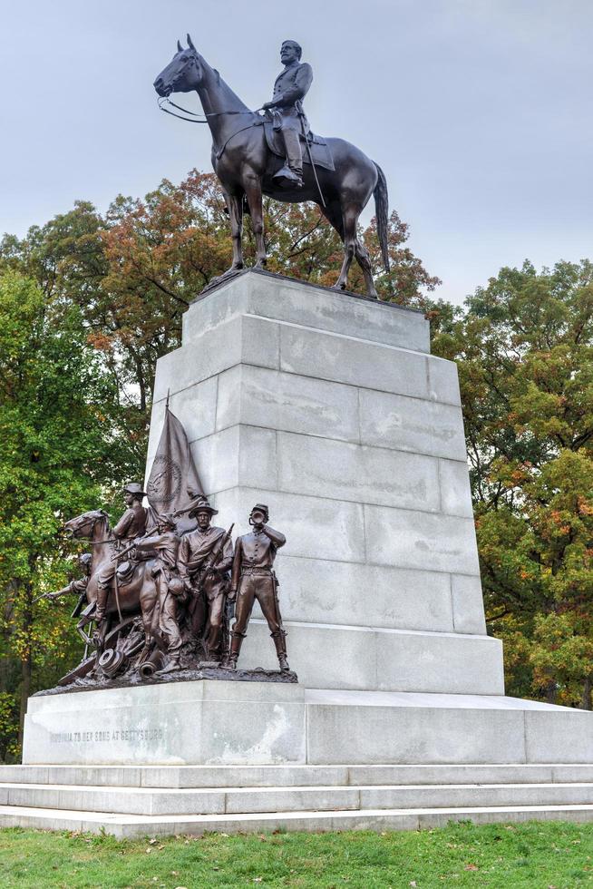 Virginia Memorial, Gettysburg, PA photo