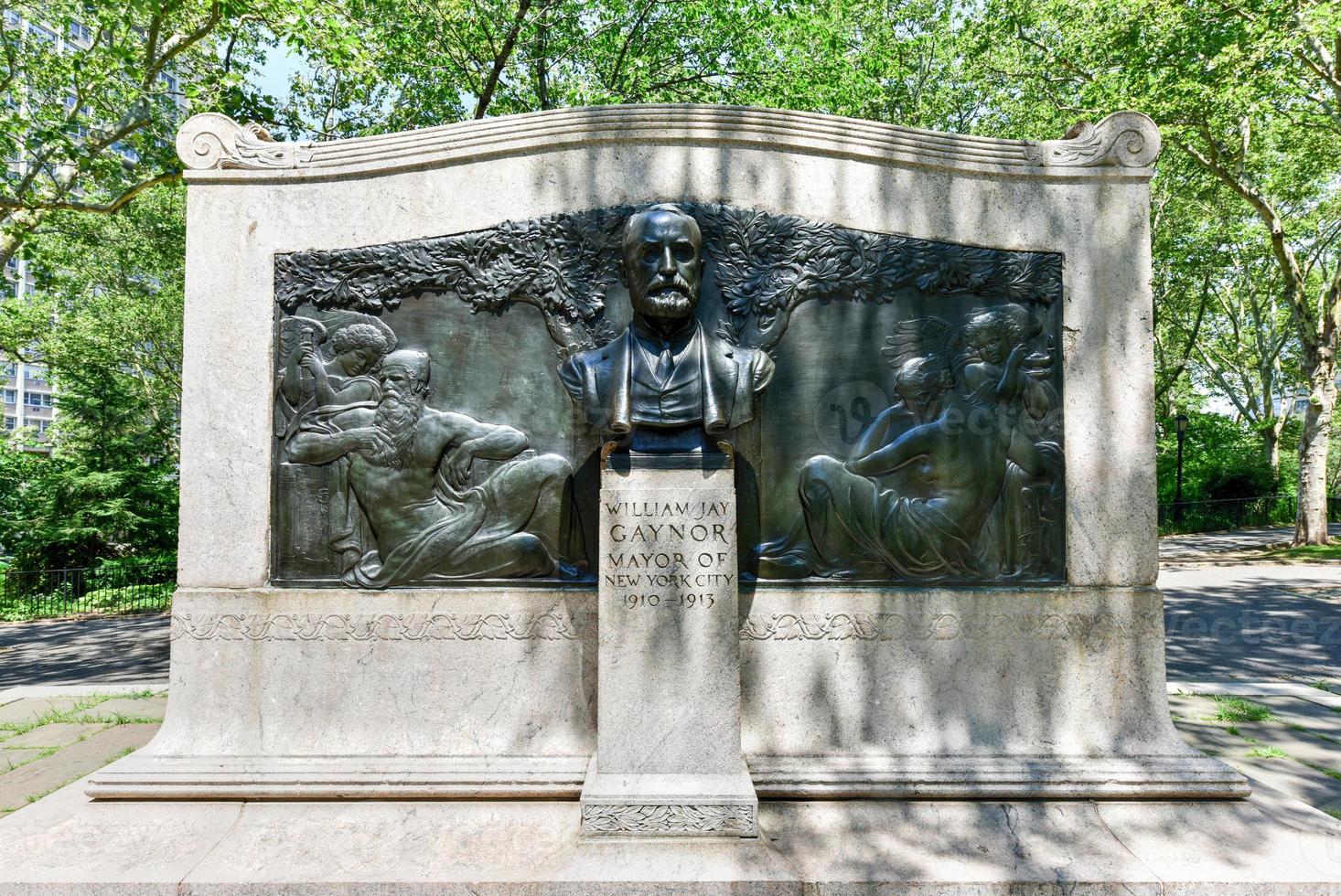 William Jay Gaynor Memorial - Brooklyn photo