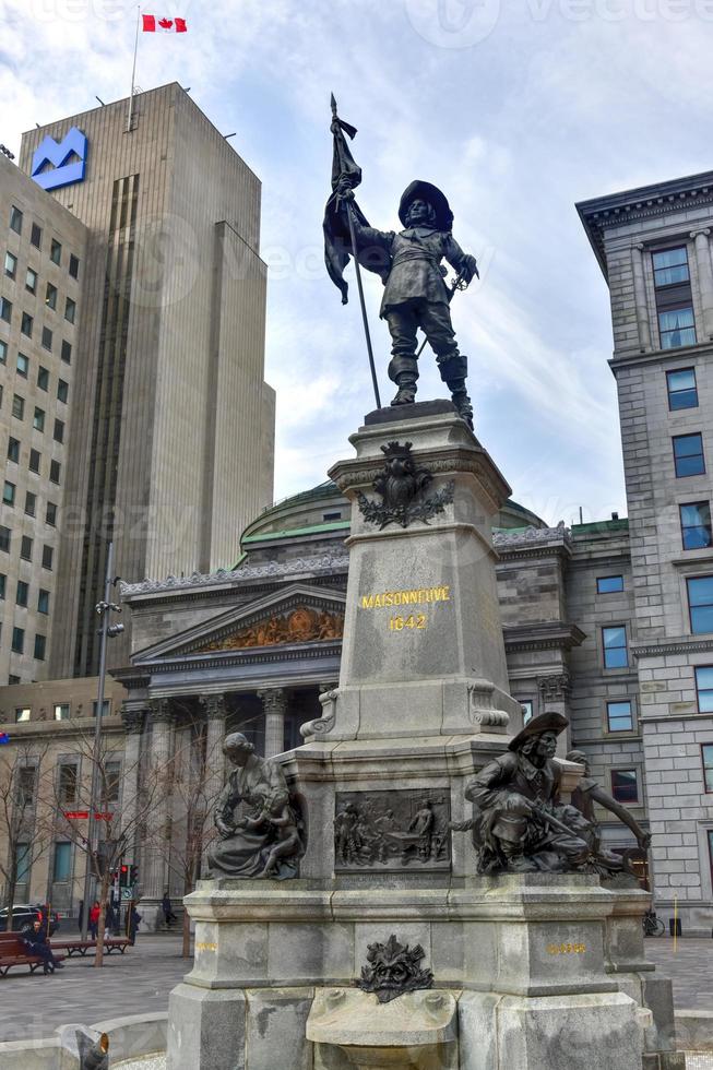 Maisonneuve Monument - Place d'Armes - Montreal photo