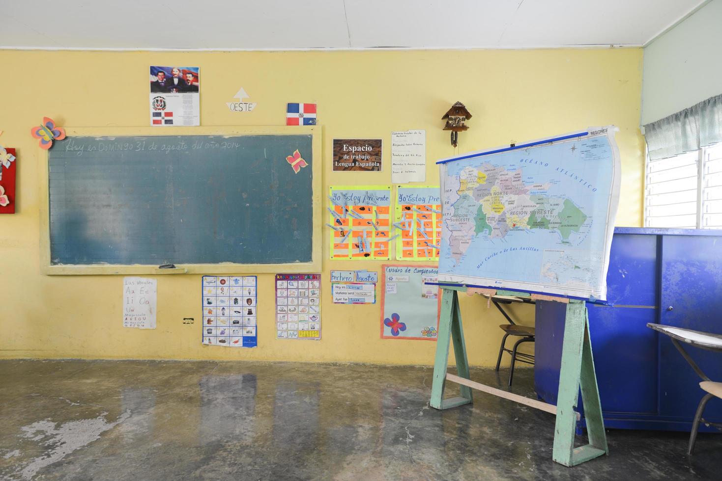 escuela rural en republica dominicana foto