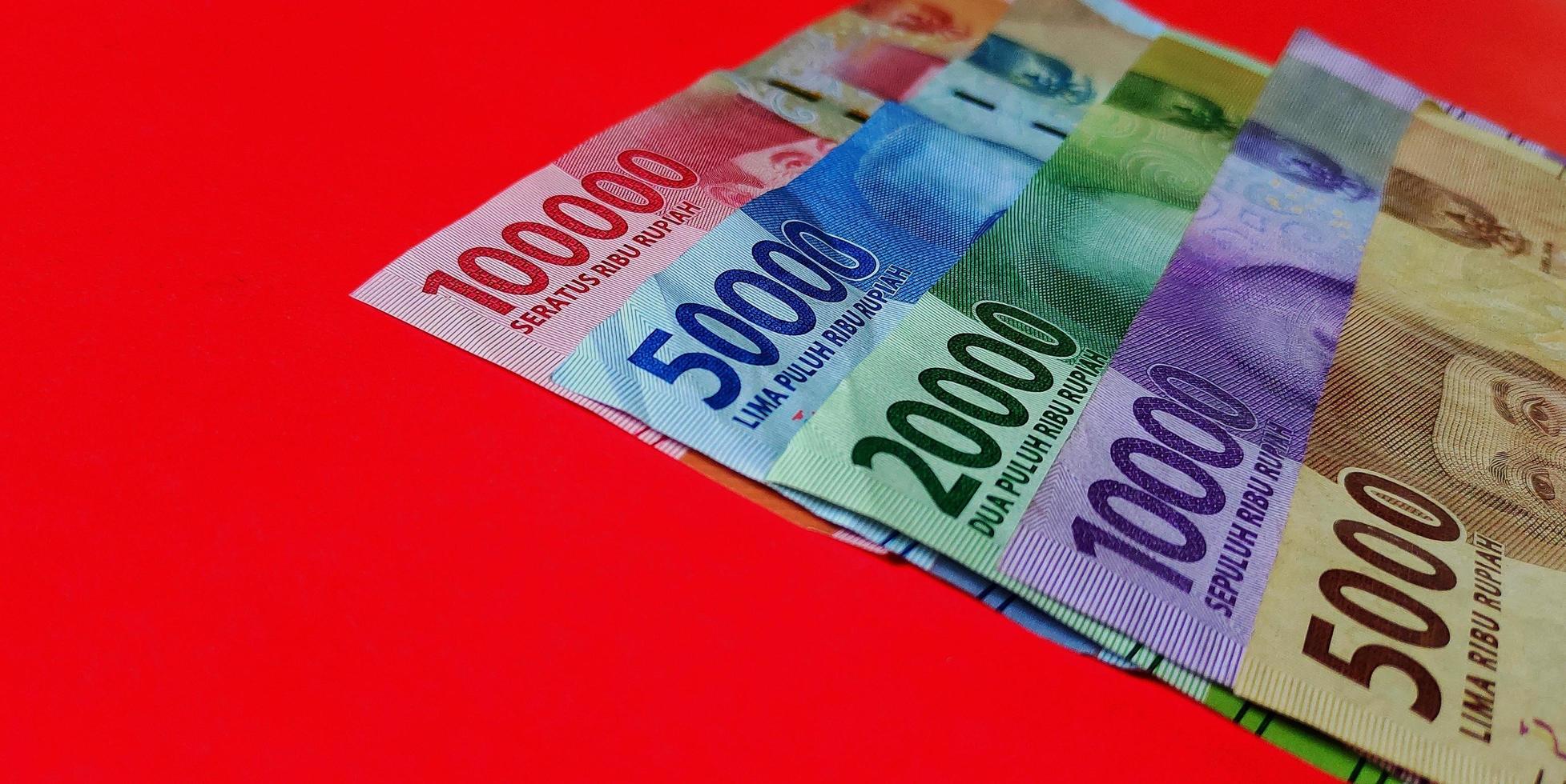 close-up-view-of-5-000-to-100-000-indonesian-rupiah-collection-of