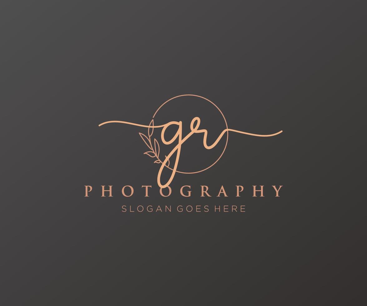 Initial GR feminine logo. Usable for Nature, Salon, Spa, Cosmetic and Beauty Logos. Flat Vector Logo Design Template Element.