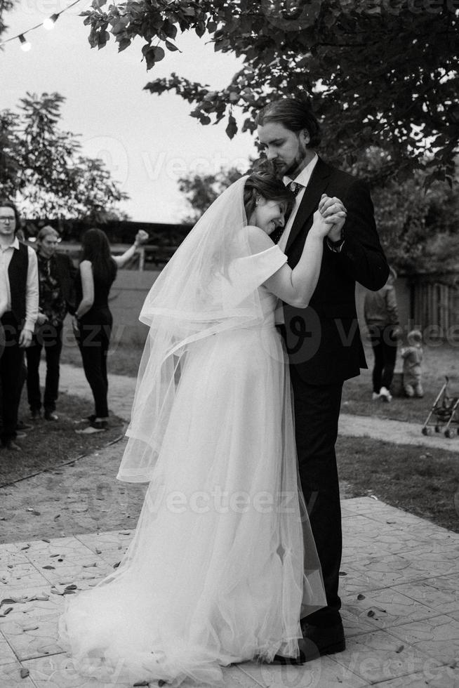 the first wedding dance of the bride and groom photo