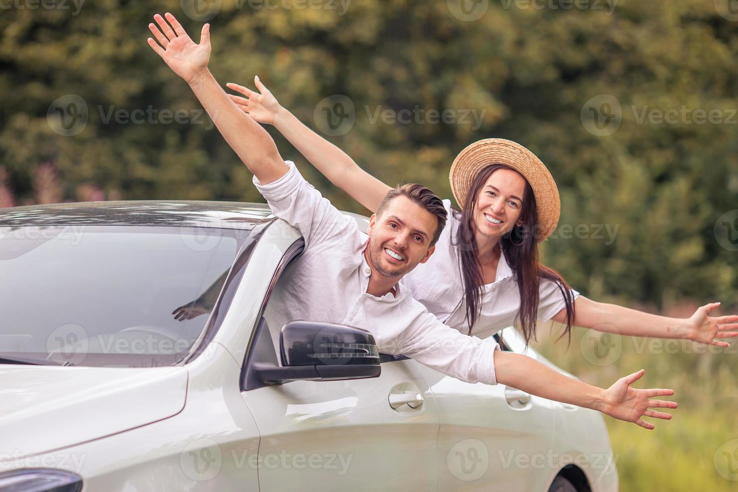 Young couple tourist enjoying on summer vacation photo