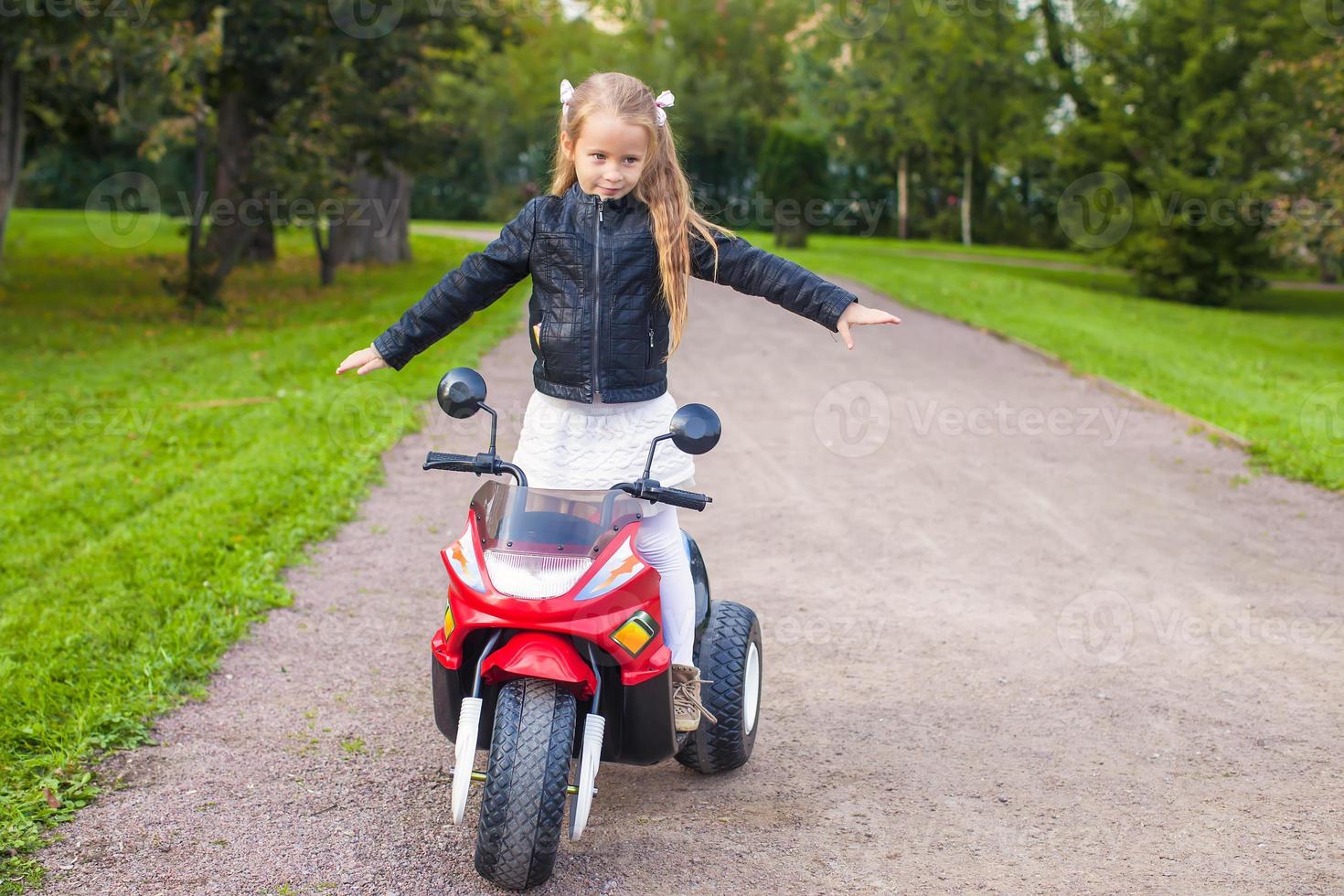 Little beautiful rock girl in leather jacket on her bike 17757785 Stock ...