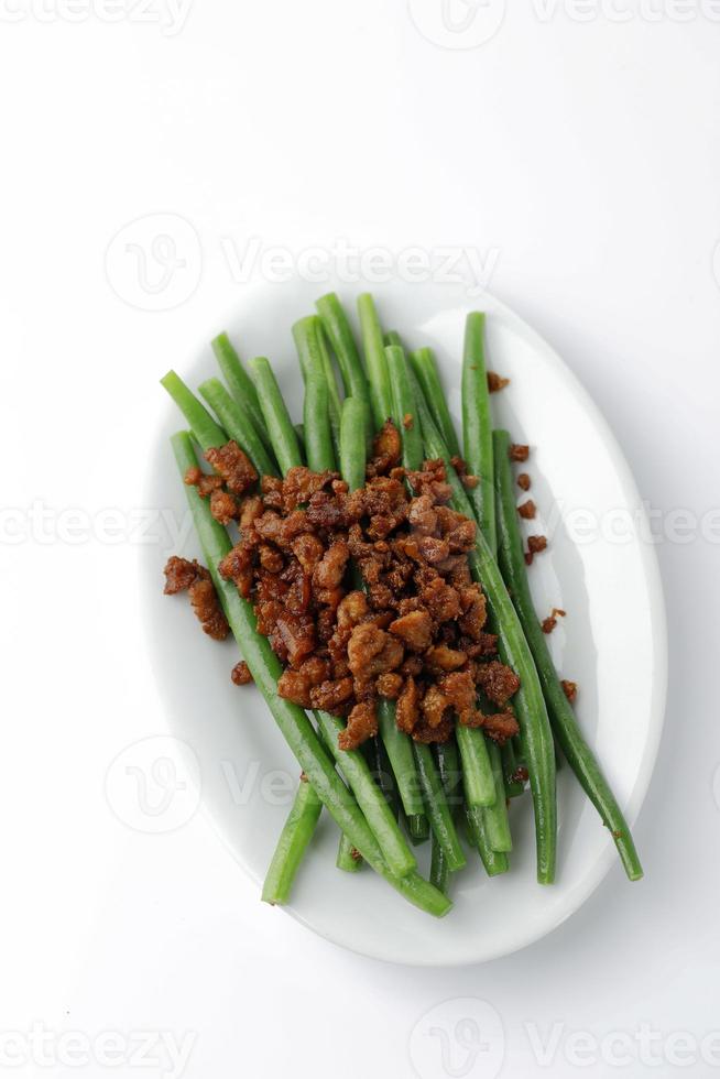 saltear judías verdes, judías verdes con carne picada. foto