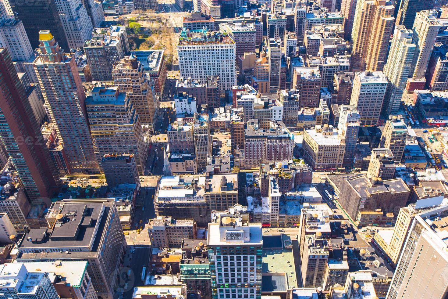 Vew of Manhattan from the Empire State Building, New York photo