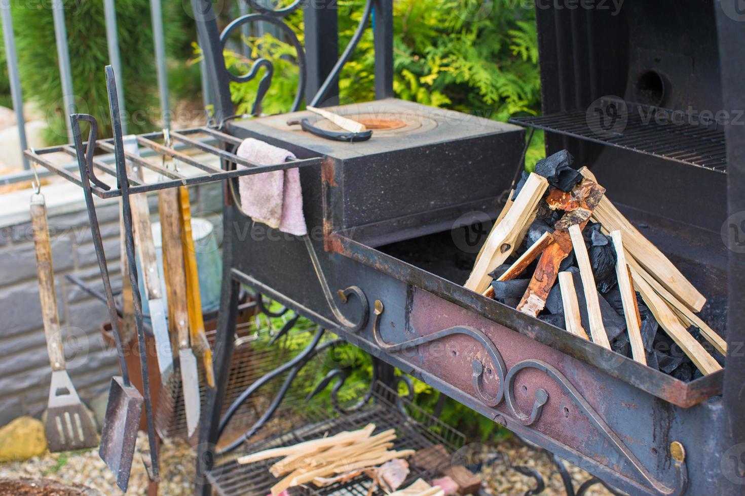 Close up outdoor barbecue photo