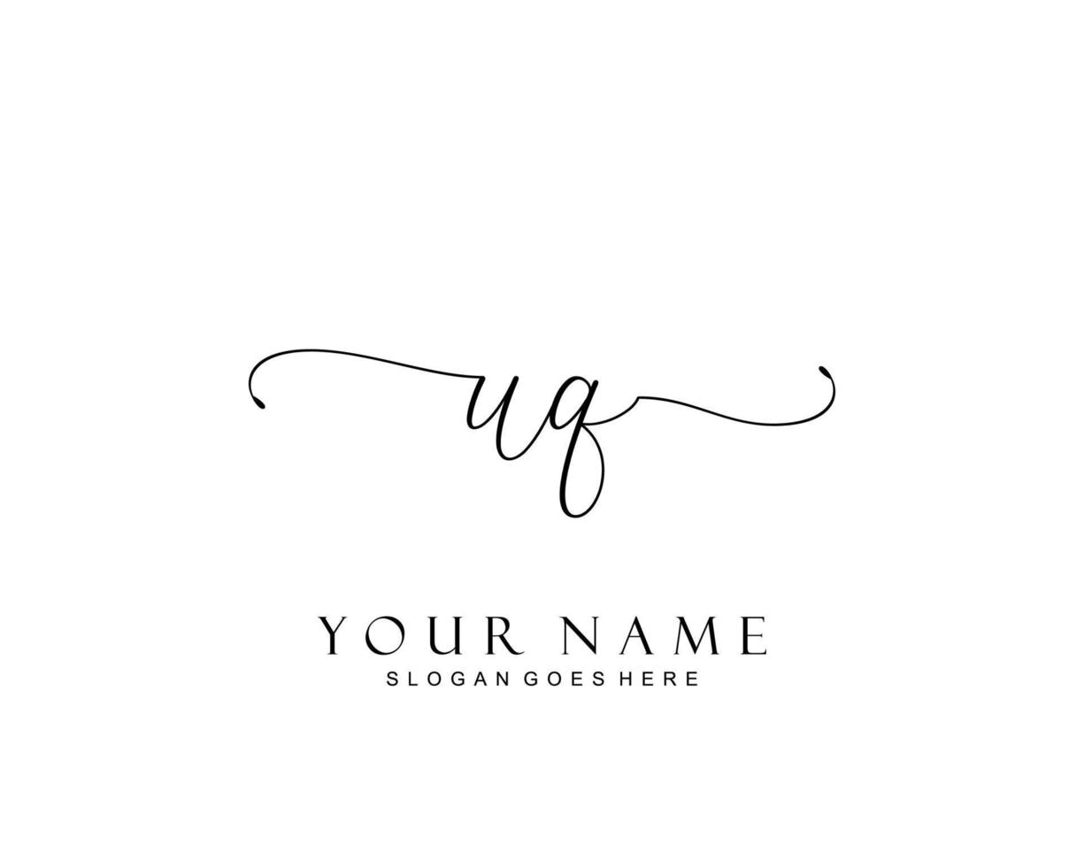 monograma de belleza uq inicial y diseño de logotipo elegante, logotipo de escritura a mano de firma inicial, boda, moda, floral y botánica con plantilla creativa. vector