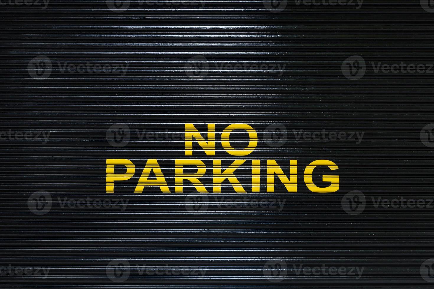 No Parking sign photo