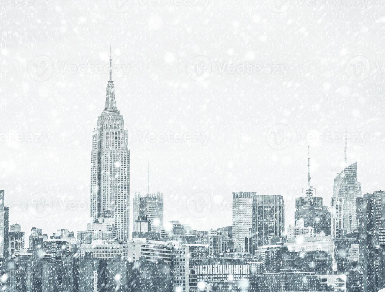 Winter in New York City photo