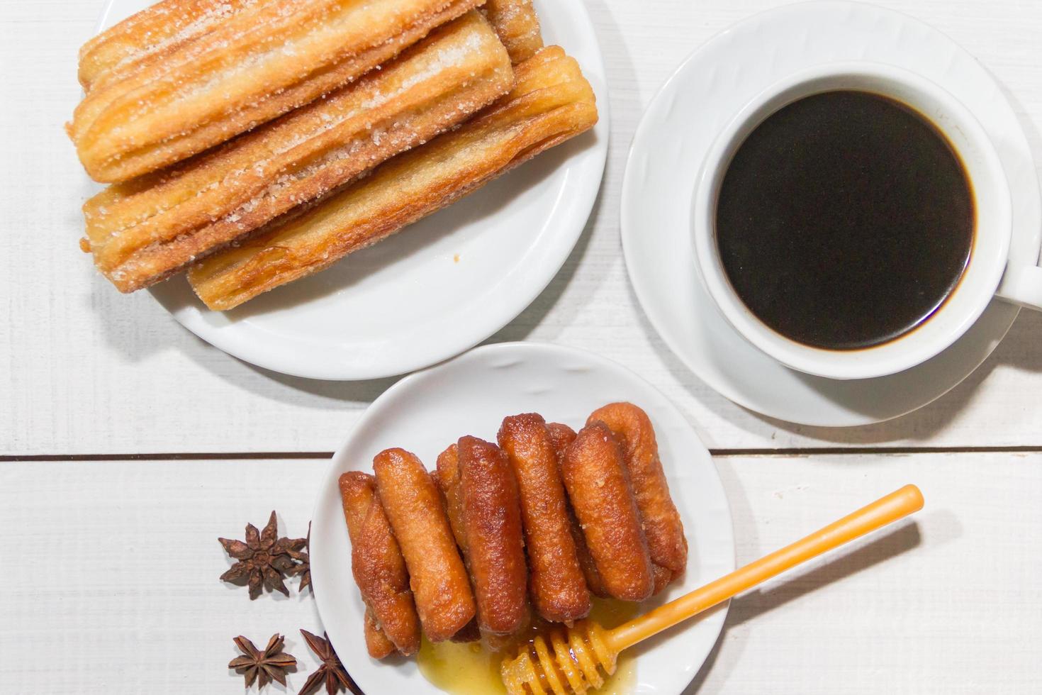 pestinos con anís miel y oporto gastronomía típica andaluza foto