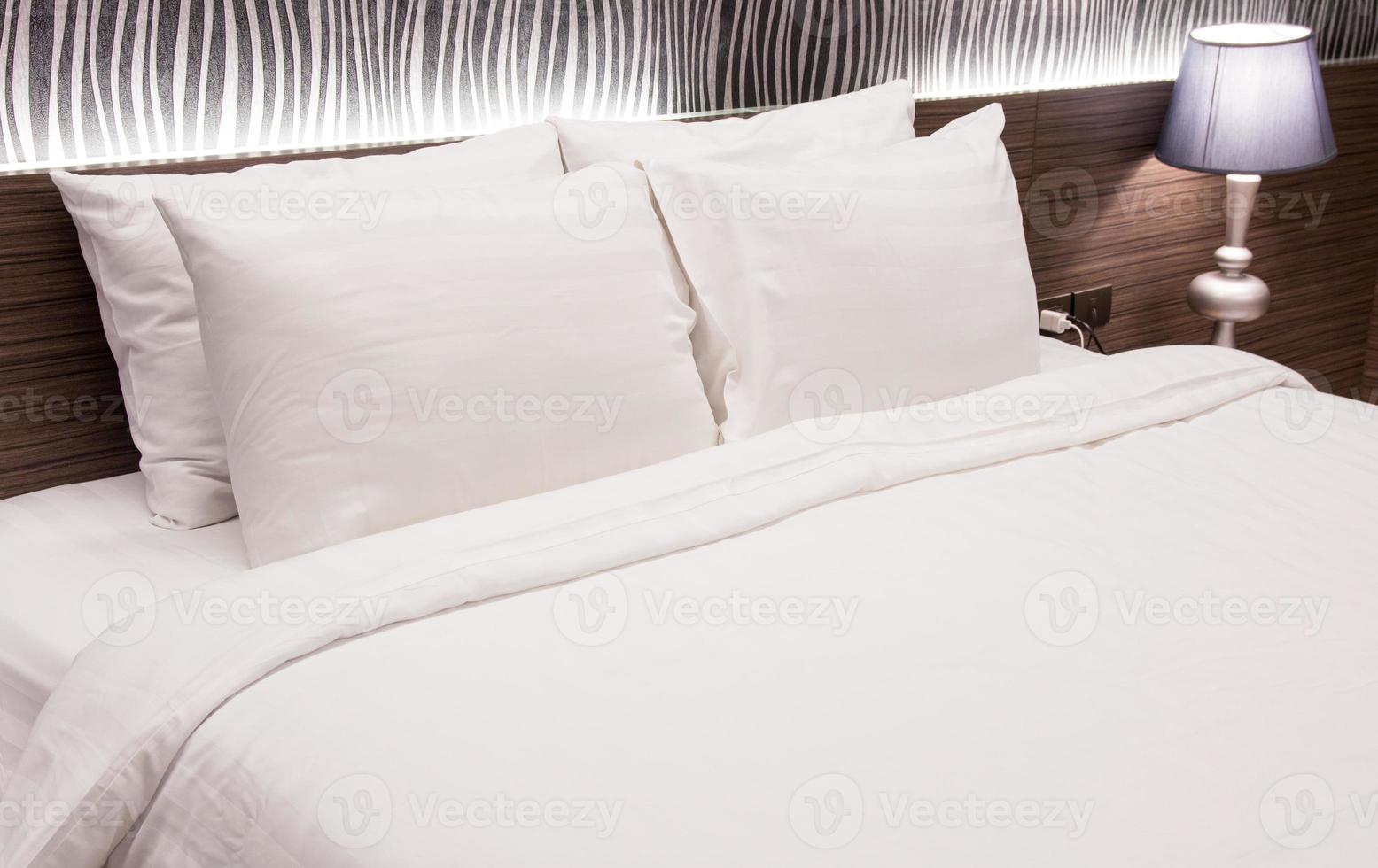 table lamp with bedroom at hotel room photo