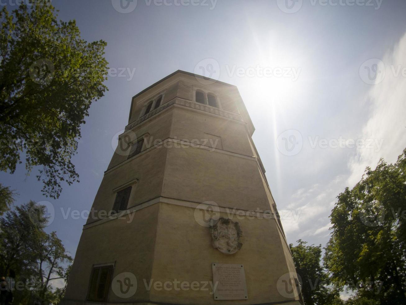 torre del reloj histórico de graz austria foto