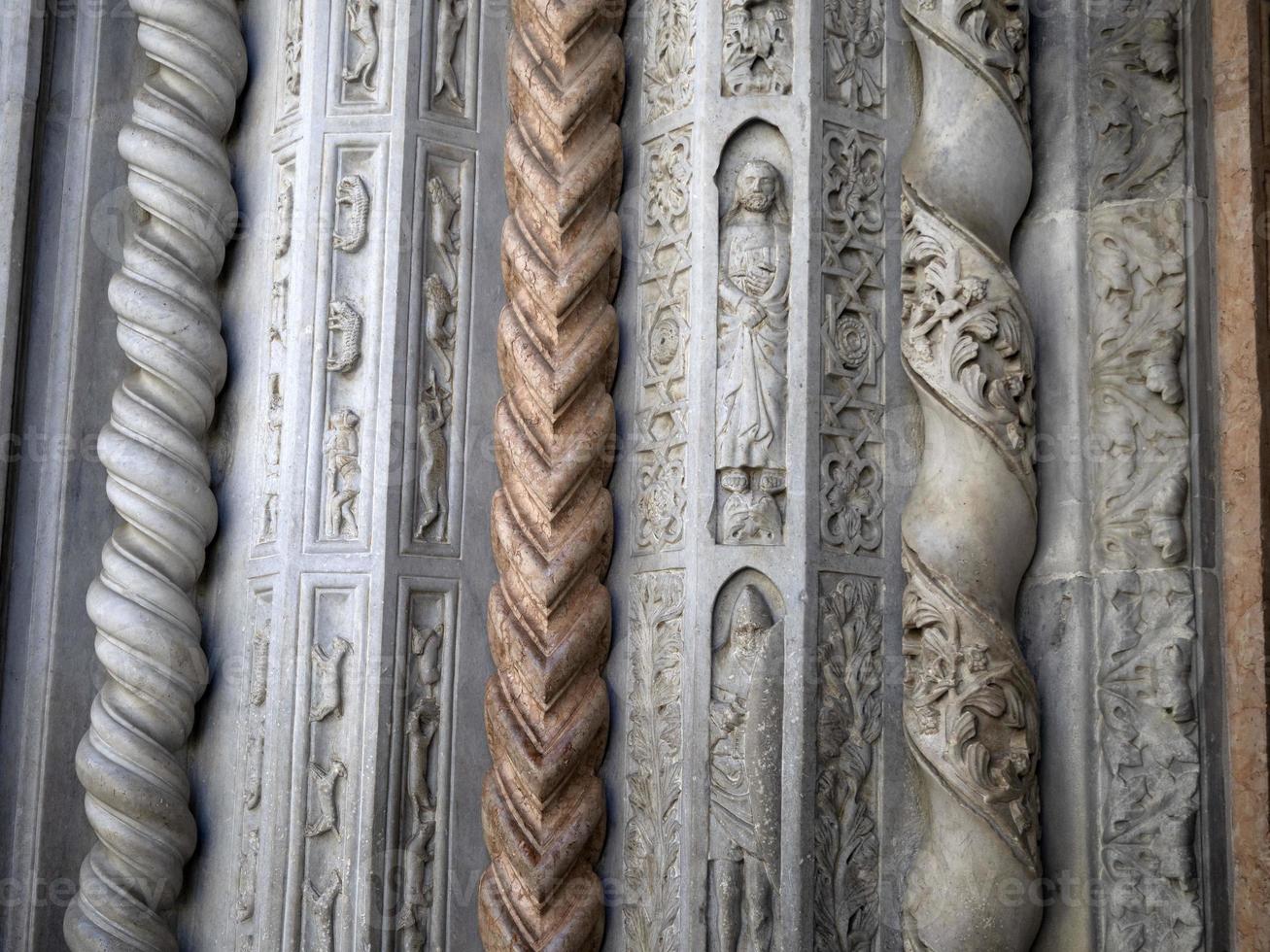 santa maria maggiore church bergamo detail photo