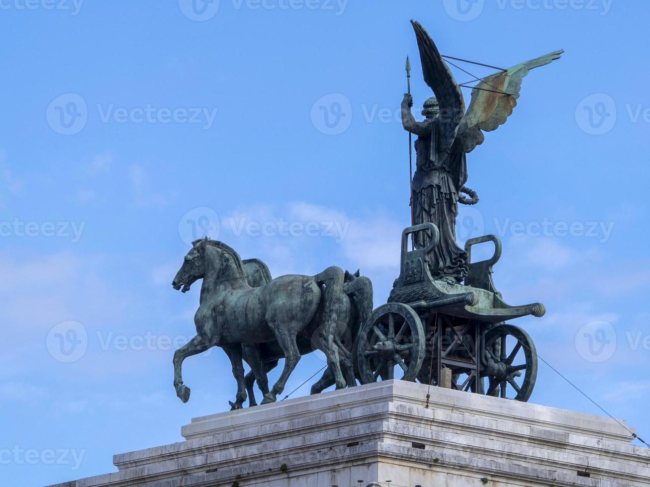 Unknow soldier vittoriano rome copper chariot winged detail photo