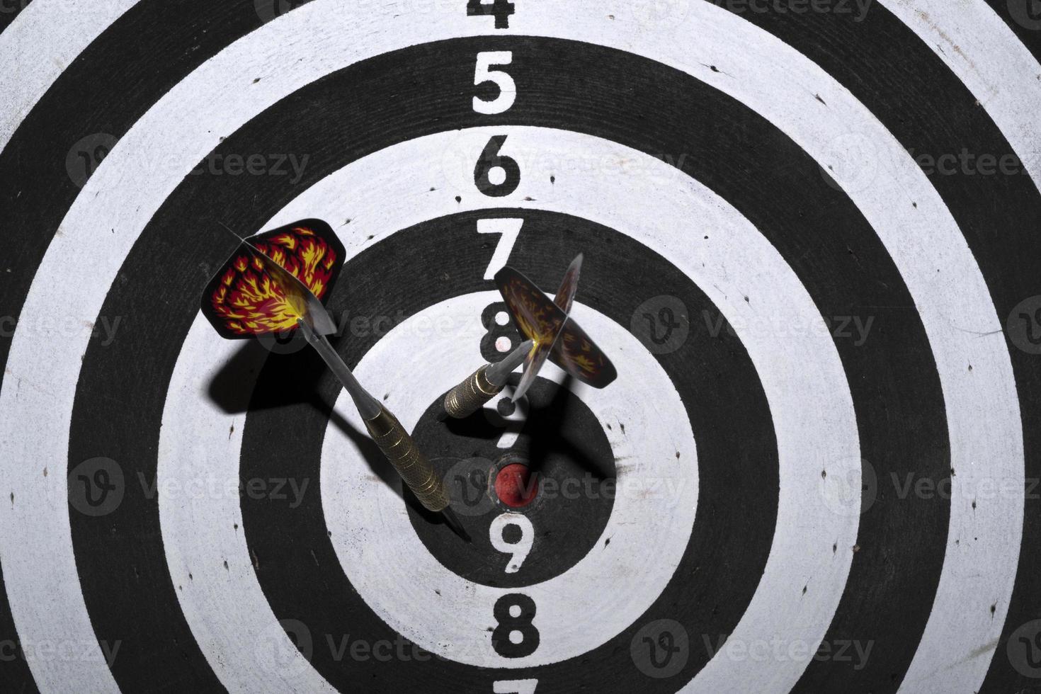 dart target close up detail photo