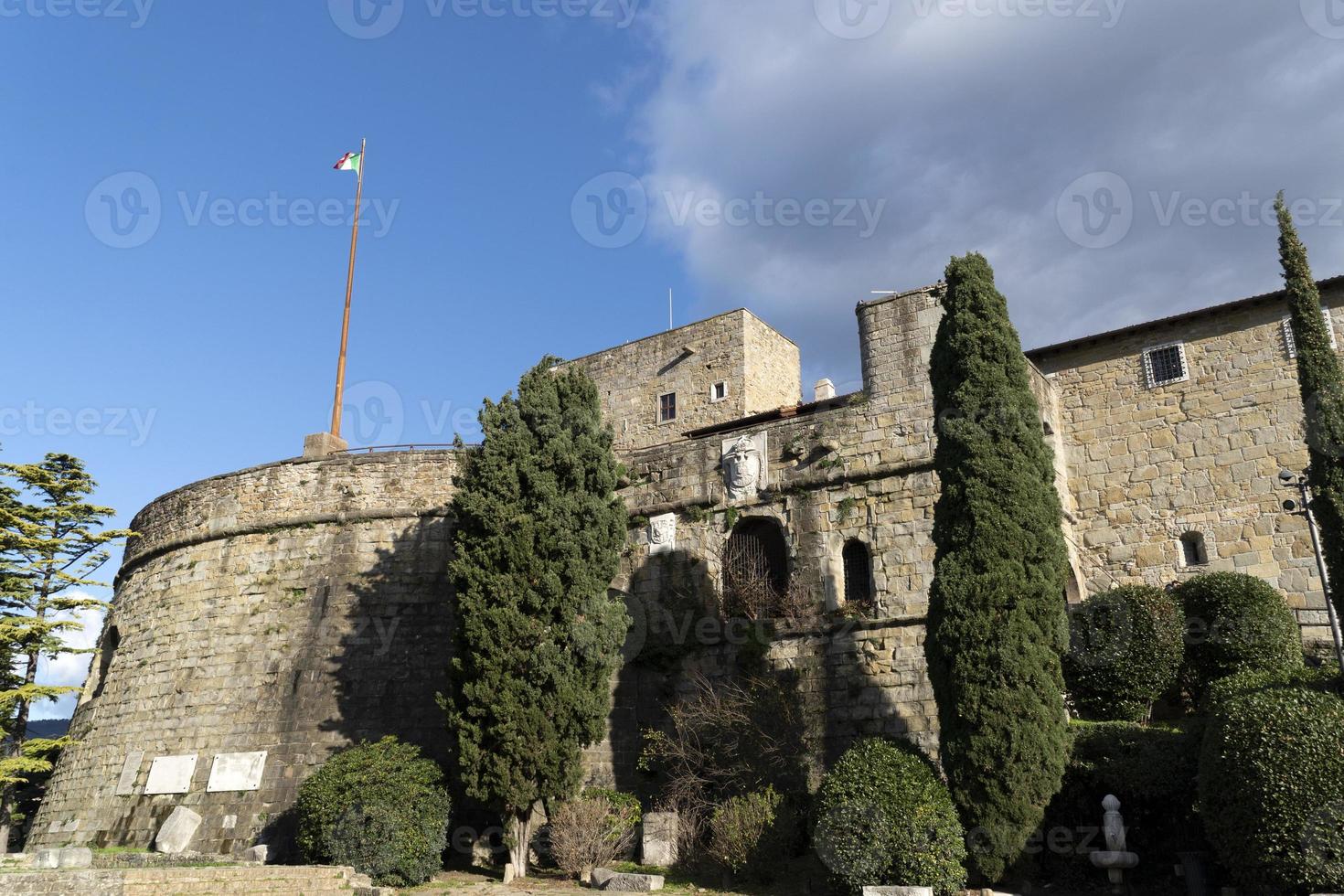 triest italia castillo de san giusto panorama completo foto