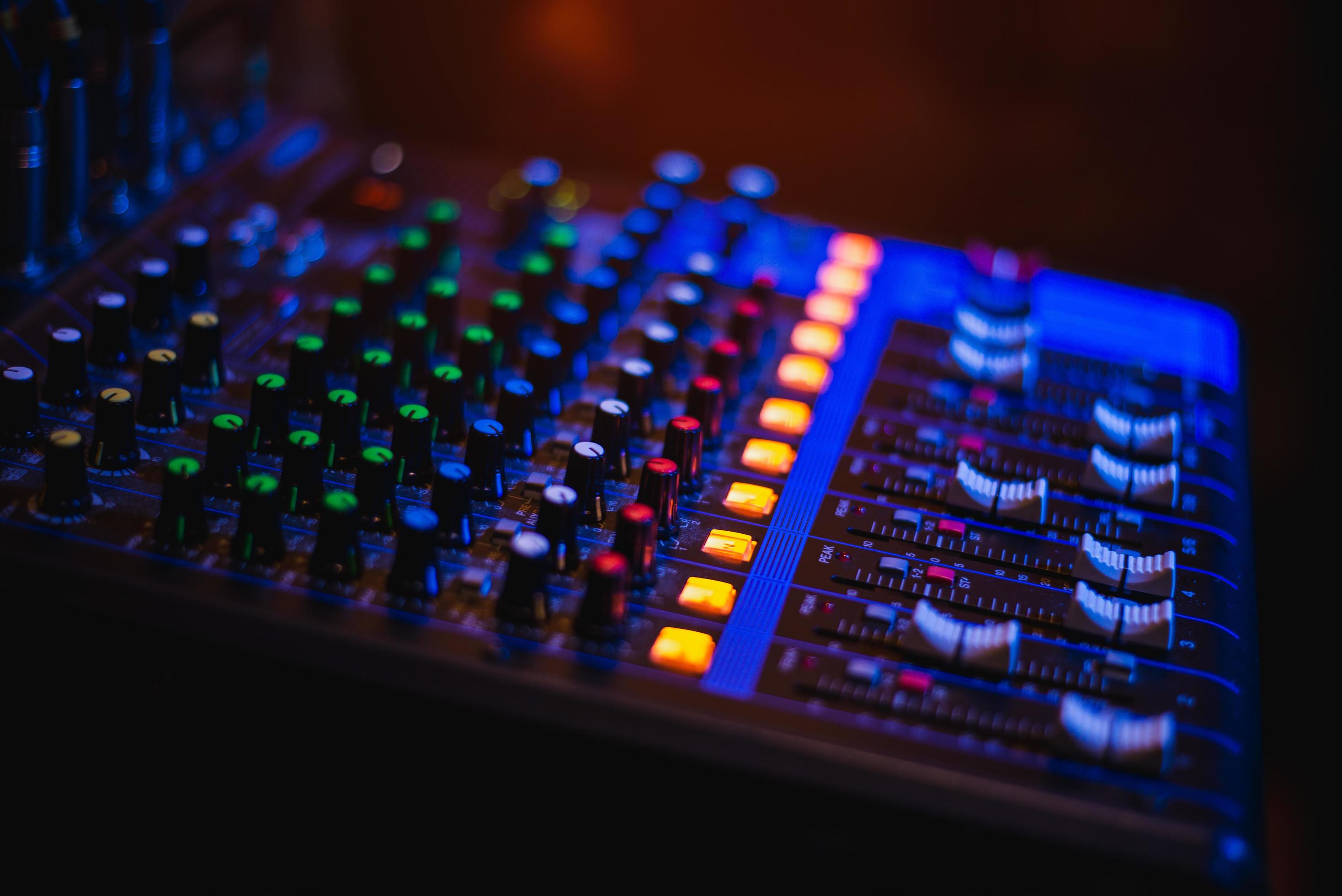 Audio control panel, opening music for entertainment 18794975 Stock