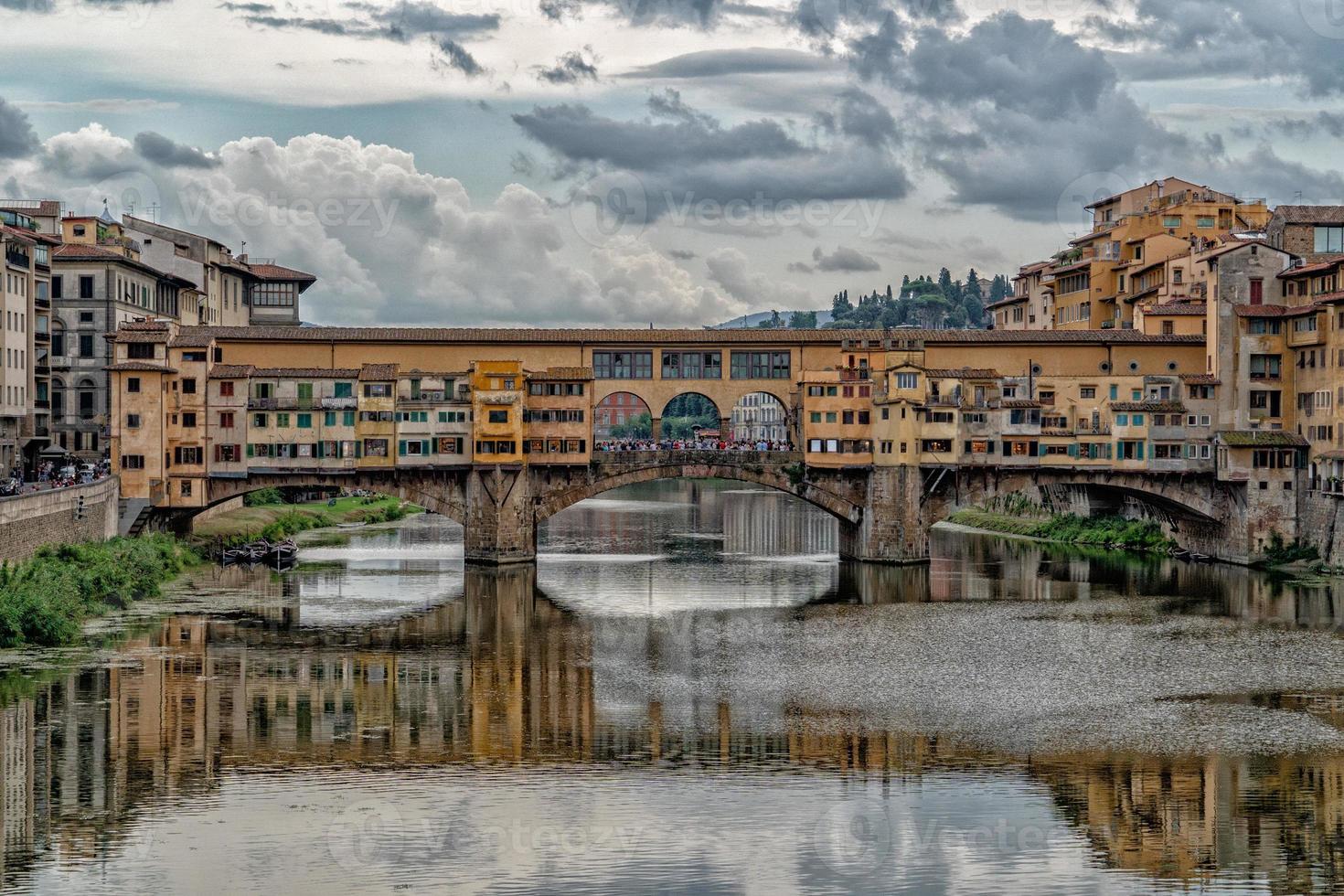 ponte vecchio florence reflection photo